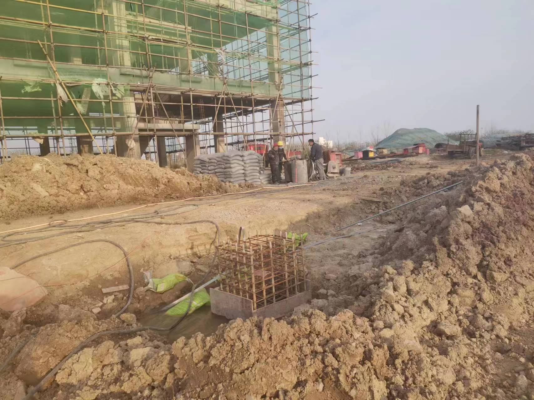 德兴当桥梁出现裂缝的时候应该及时加固修补